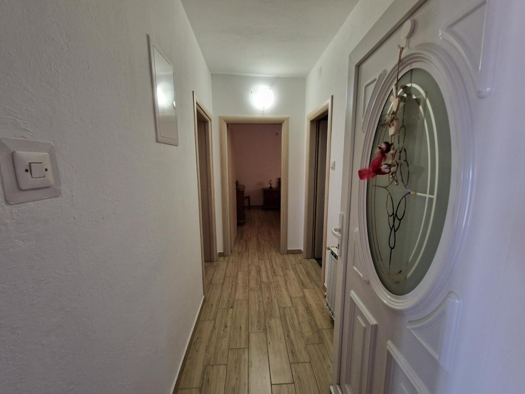 Apartments And Room Suza Senj  Pokoj fotografie